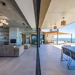 Di Villa Sari-Solenzara